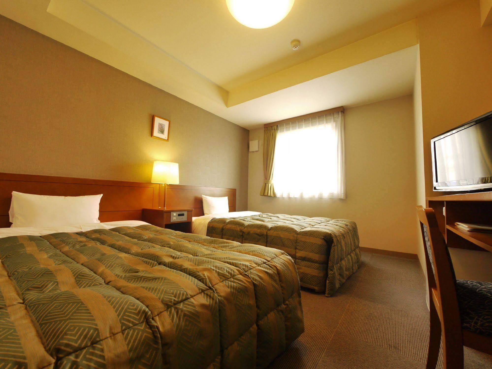 Hotel Route-Inn Honjo Ekiminami Εξωτερικό φωτογραφία
